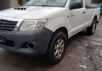 Toyota Hilux 280.000 km 11.400 &euro; Berlin-Mariendorf 12109