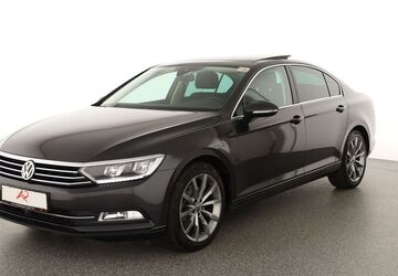 VW Passat 83.026 km 22.880 &euro; Berlin 12103