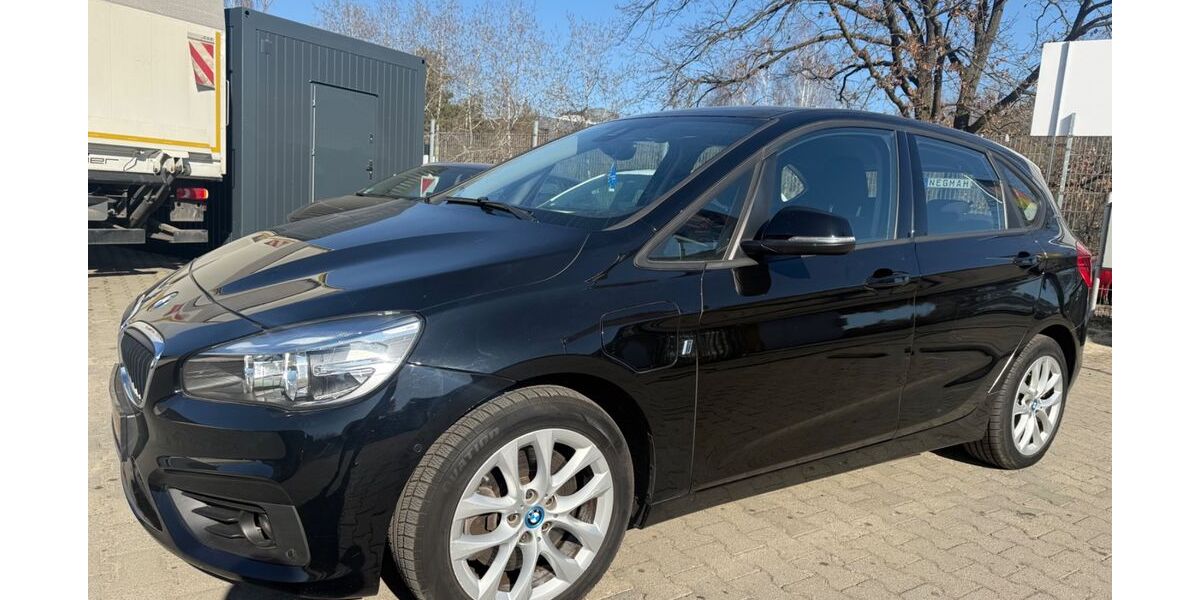BMW 225 90.000 km 13.400 &euro; Berlin 13581