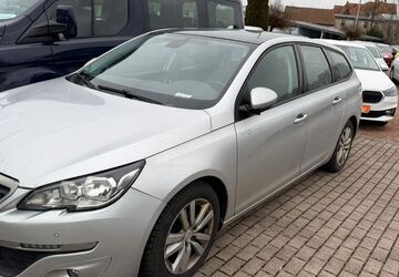 Peugeot 308 223.000 km 5.299 &euro; Berlin 10553