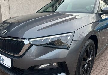 Skoda Scala 51.000 km 18.800 &euro; Berlin 13059
