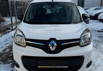 Renault Kangoo 124.435 km 7.900 &euro; Berlin 13187