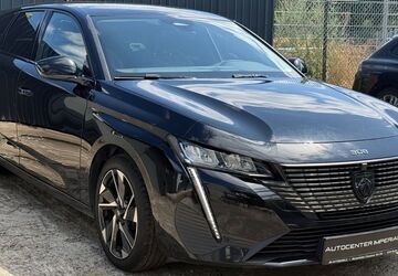 Peugeot 308 122.800 km 15.990 &euro; Berlin 12249