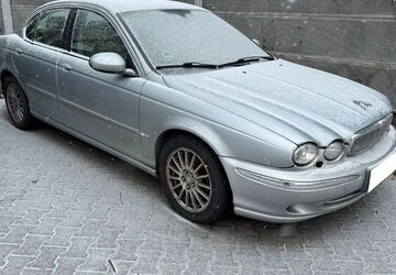 Jaguar X-Type 185.000 km 550 &euro; Berlin 12045