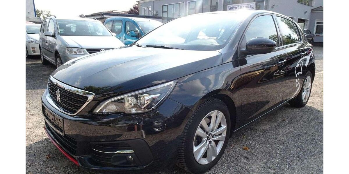 Peugeot 308 114.733 km 7.250 &euro; Falkensee 14612