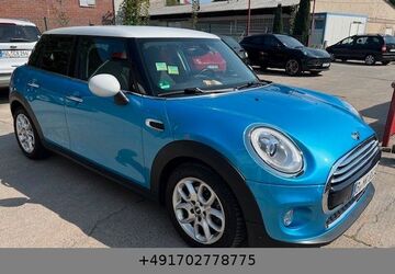 Mini Cooper 49.365 km 14.300 &euro; Berlin 13581