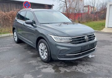 VW Tiguan 19.755 km 29.990 &euro; Mittenwalde 15749