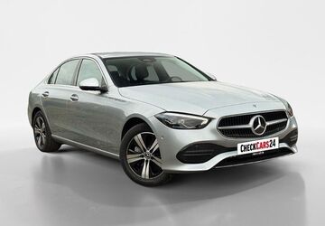 Mercedes-Benz C 300 10.013 km 49.889 &euro; Berlin 10587