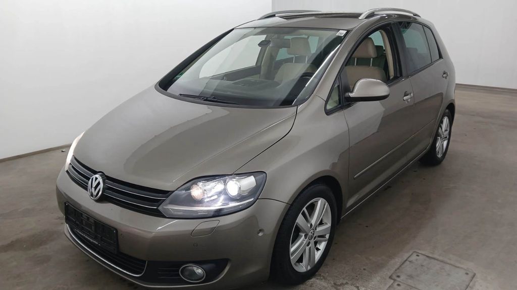 VW Golf 157.000 km 8.980 &euro; Berlin-Charlottenburg 14052