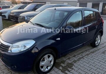 Dacia Sandero 131.346 km 2.999 &euro; Ludwigsfelde 14974