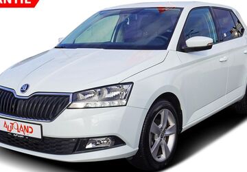 Skoda Fabia 37.021 km 14.950 &euro; Berlin 12683