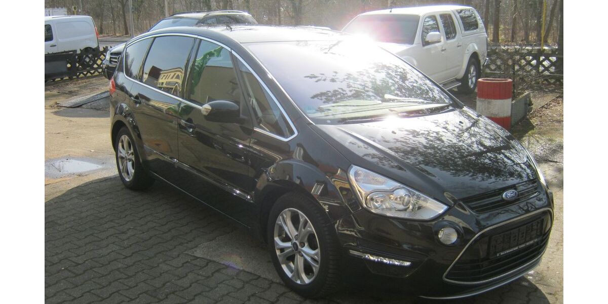 Ford S-Max 152.800 km 6.990 &euro; Berlin / Wir bitten um telefonische Terminvereinbarung ! 14167