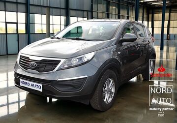 Kia Sportage 98.000 km 8.970 &euro; Hennigsdorf bei Berlin 16761