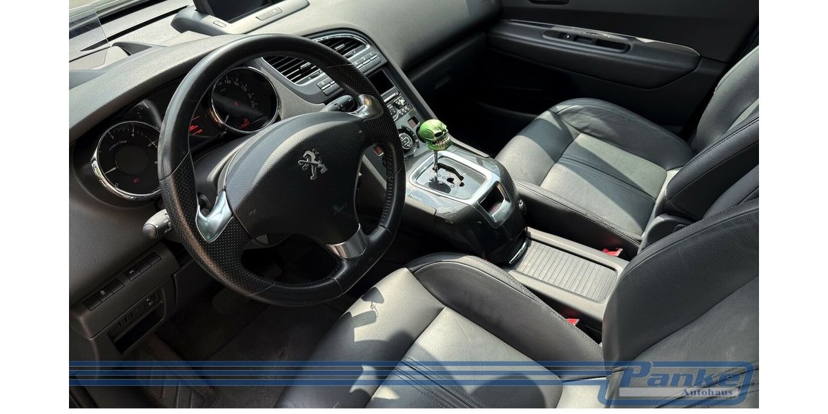 Peugeot 5008 Allure*HU-D*Pano*R-Cam*LED-T*Video*SHZ* 119.822 km 10.990 &euro; Berlin 13187