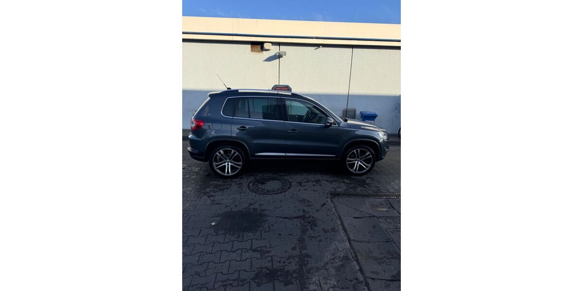 VW Tiguan 199.100 km 6.500 &euro; Berlin 10963