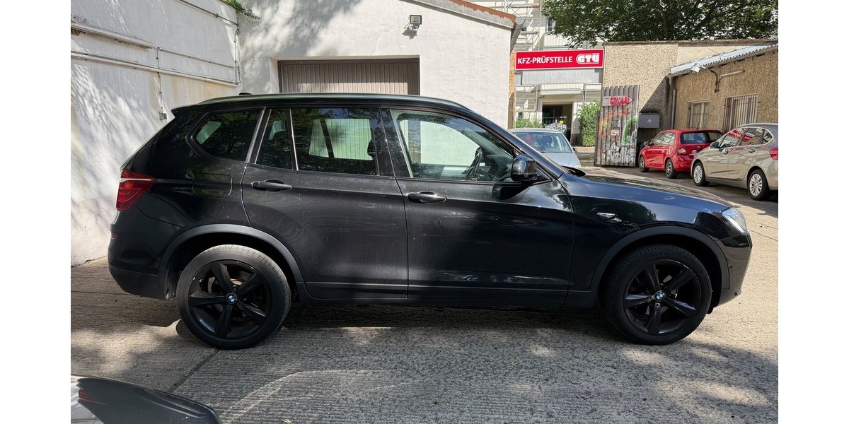 BMW X3 xDrive 20 d Advantage Nav 360 Cam Leder Xenon 132.920 km 17.000 &euro; Berlin 10247