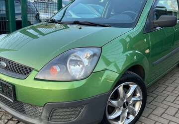 Ford Fiesta 103.000 km 1.690 &euro; Berlin 13086