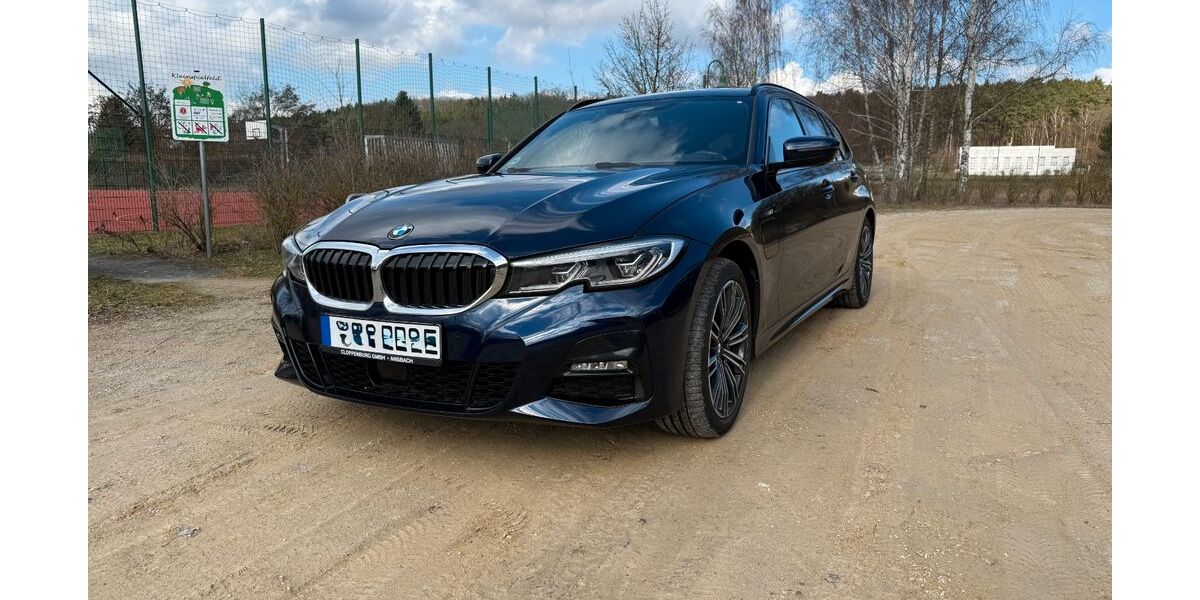 BMW 330 83.353 km 28.900 &euro; Potsdam 14476