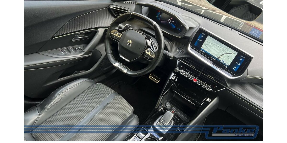 Peugeot 2008 GT 155 EAT8*Pano*LED*360°*TotWinkel*NAV* 36.726 km 18.990 &euro; Berlin 13187