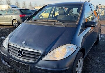 Mercedes-Benz A 170 147.607 km 1.290 &euro; Mittenwalde 15749