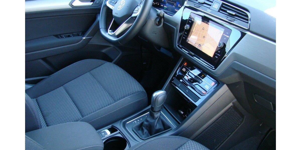 VW Touran 1.5TSI Comfortline 7-Sitzer ACC Standheizun 18.601 km 31.480 &euro; Falkensee 14612