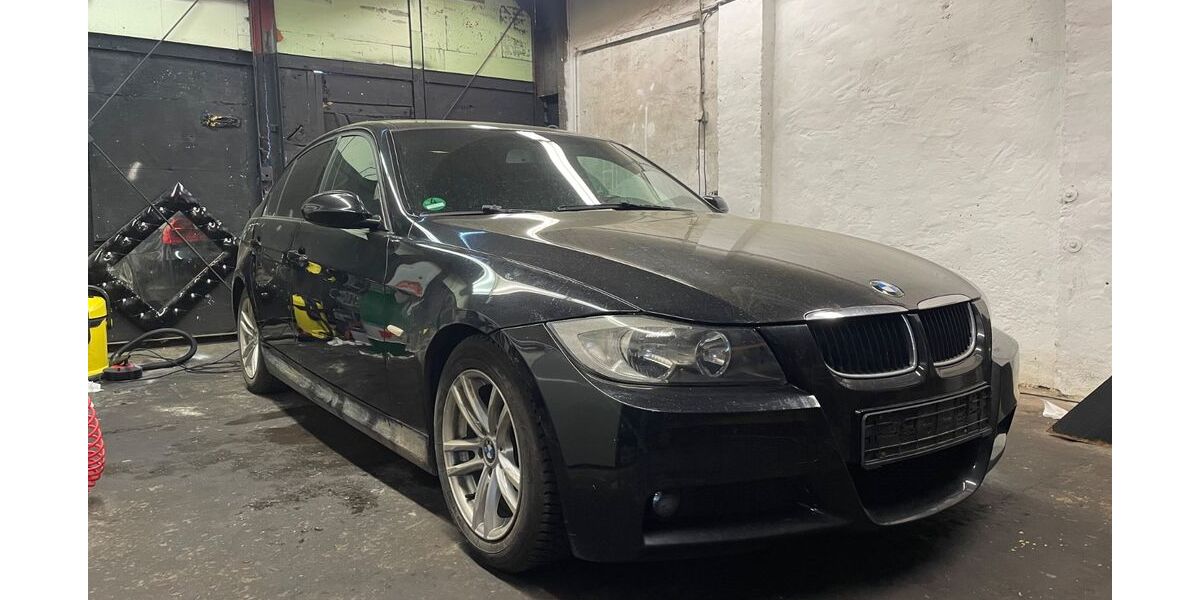 BMW 320 250.000 km 5.100 &euro; Berlin 12689