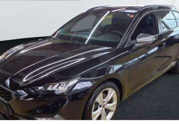 Seat Leon 10.680 km 28.444 &euro; Berlin 12105