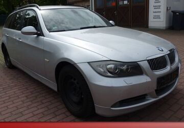BMW 320 222.840 km 2.990 &euro; Potsdam-Drewitz 14480