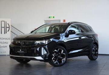 Opel Grandland (X) 33.369 km 21.990 &euro; Wildau 15745
