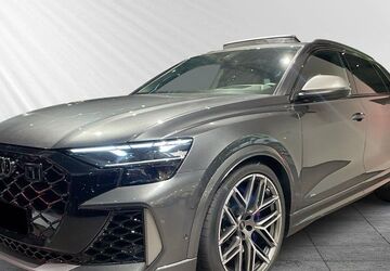 Audi RSQ8 2.000 km 139.218 &euro; Berlin 14052