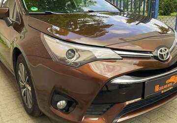 Toyota Avensis 158.300 km 11.990 &euro; Berlin 12107