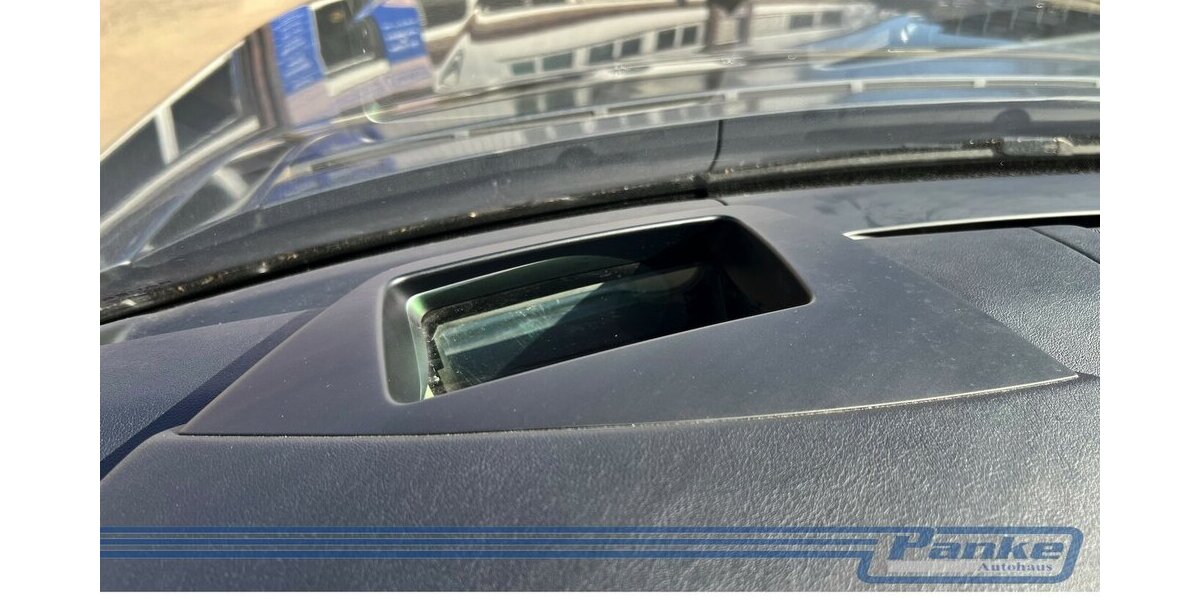 Land Rover Range Rover Vogue 4.4*Pano*LuftF*AHK*SoftC*ACC* 191.145 km 28.990 &euro; Berlin 13187