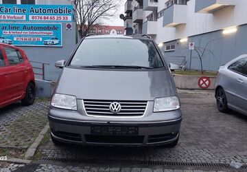 VW Sharan 262.966 km 4.990 &euro; Berlin 12105