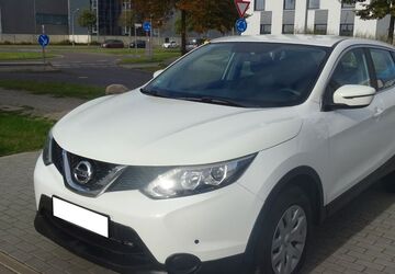 Nissan Qashqai 133.000 km 8.950 &euro; Berlin 12357