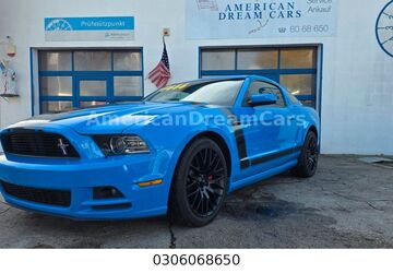 Ford Mustang 143.715 km 16.900 &euro; Berlin 12359