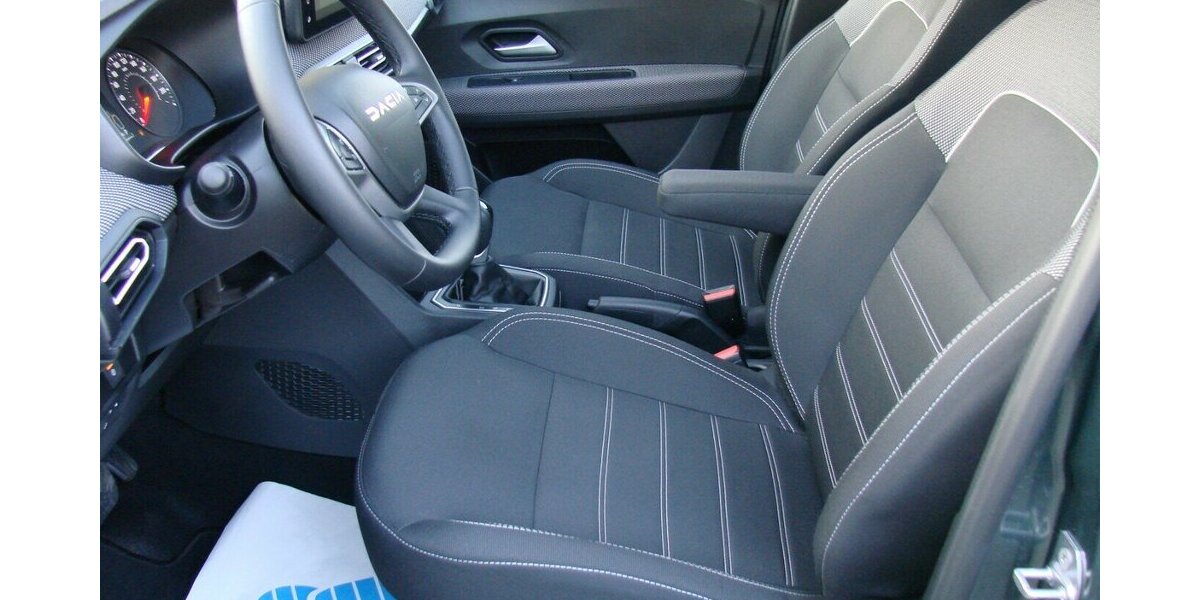 Dacia Sandero III 1,0 TCe 90 Expression Automatik Temp S 20.658 km 16.980 &euro; Falkensee 14612