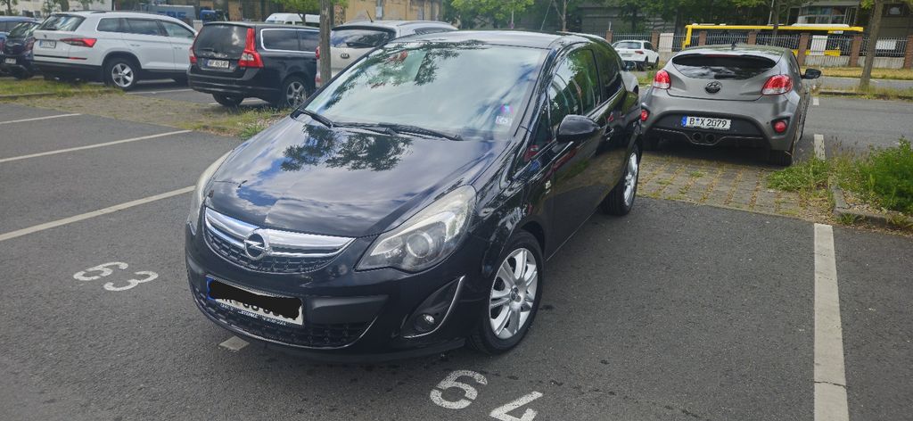 Opel Corsa 165.000 km 2.000 &euro; Berlin 10717