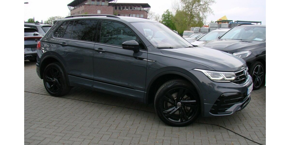 VW Tiguan 2.0TSI R-Line 4Motion 360° IQ-Light ACC 59.491 km 36.980 &euro; Falkensee 14612