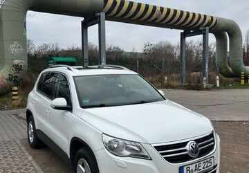 VW Tiguan 227.500 km 9.000 &euro; Berlin 13059