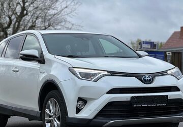 Toyota RAV 4 121.000 km 17.900 &euro; DAHLEWITZ 15827