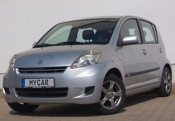 Daihatsu Sirion 99.989 km 2.799 &euro; Berlin 13051