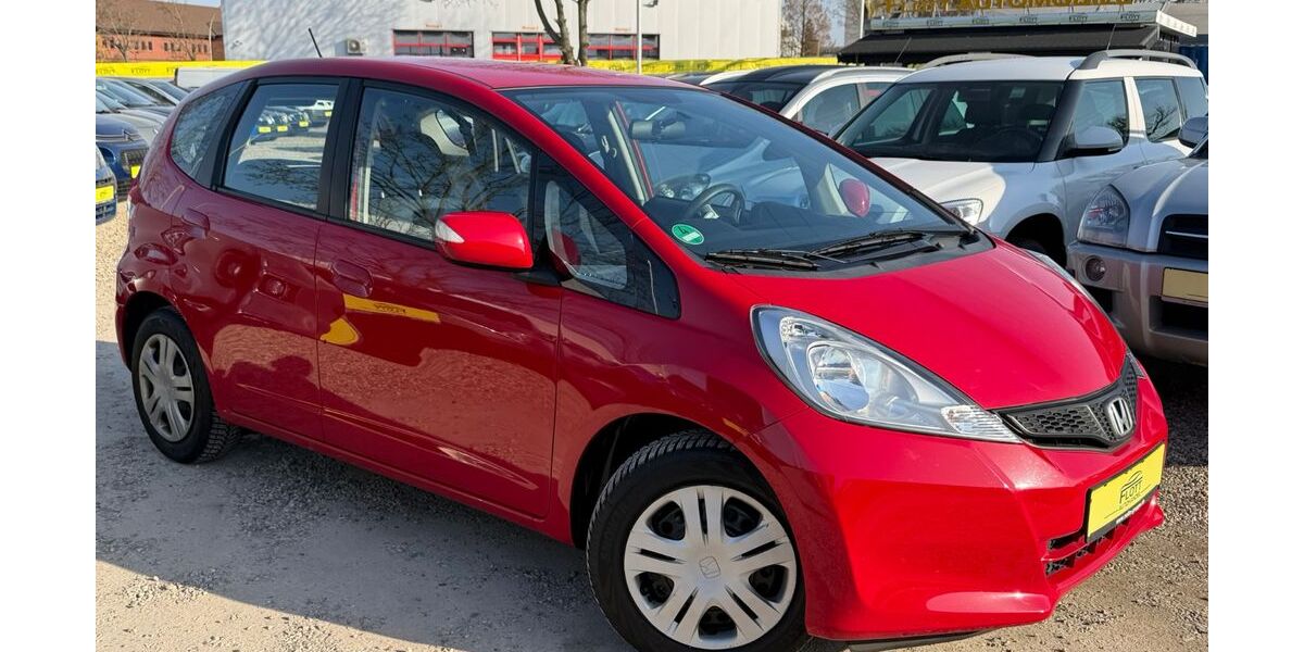Honda Jazz 50.258 km 10.690 &euro; Berlin 13089