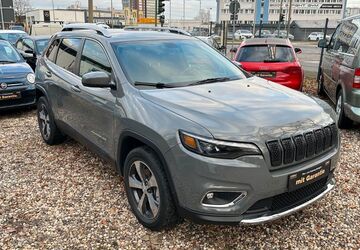 Jeep Cherokee 46.742 km 22.500 &euro; Potsdam 14480