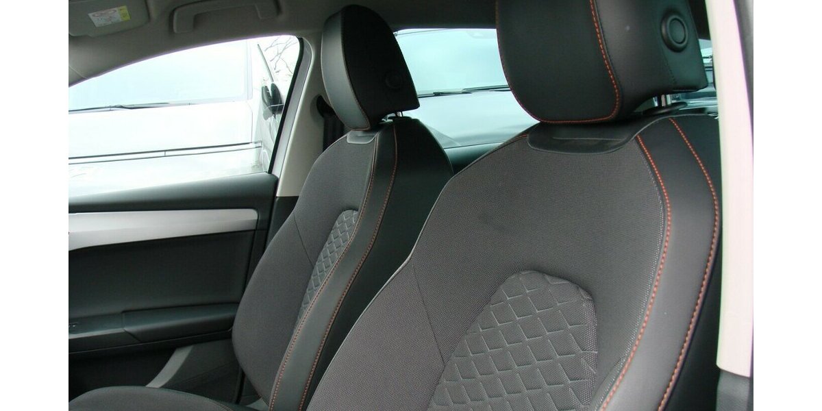 Seat Leon 1.5TSi Hybrid FR ACC LED Kamera 26.551 km 23.740 &euro; Falkensee 14612