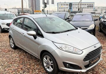 Ford Fiesta 127.474 km 7.500 &euro; Potsdam 14480