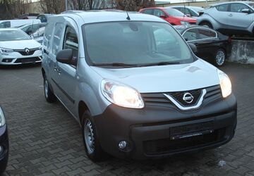 Nissan NV250 51.000 km 11.400 &euro; Berlin 12057