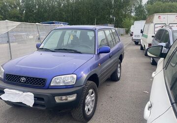 Toyota RAV 4 219.000 km 3.399 &euro; berlin 13089