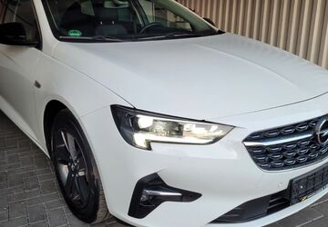 Opel Insignia 116.116 km 12.900 &euro; Berlin 12277