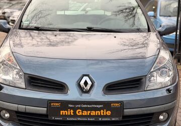 Renault Clio 144.000 km 2.999 &euro; Berlin 12347