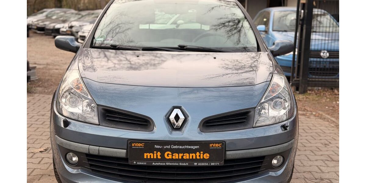 Renault Clio 144.000 km 2.999 &euro; Berlin 12347